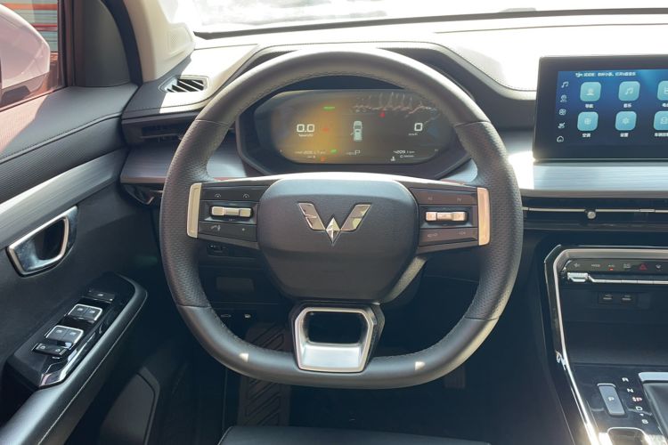 Used Wuling Asta 2022 2.0L DHT Electric-Speed Version Steering Wheel