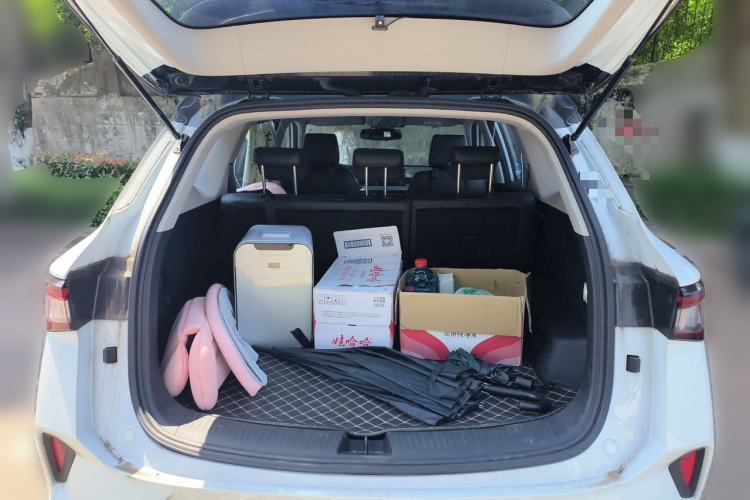 Used Wuling Asta 2022 2.0L DHT Electric-Speed Version Trunk