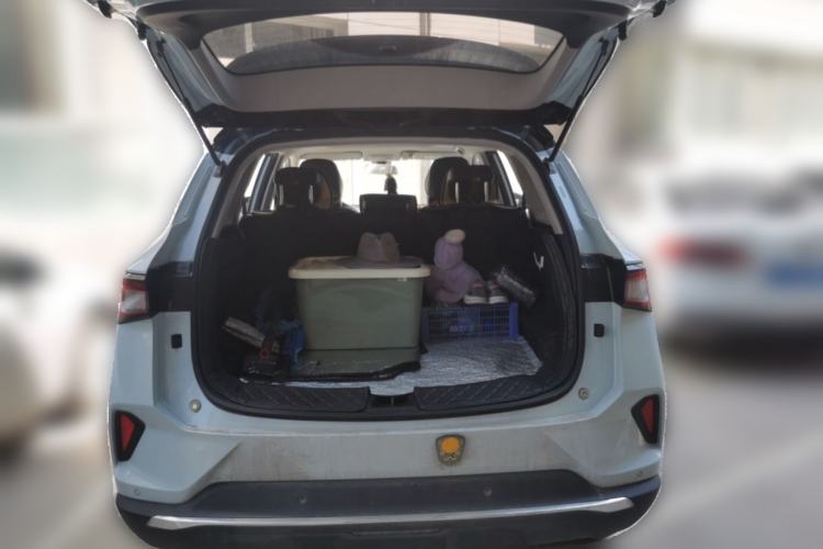 Used Wuling Asta 2022 2.0L DHT Electric-Speed Version Trunk