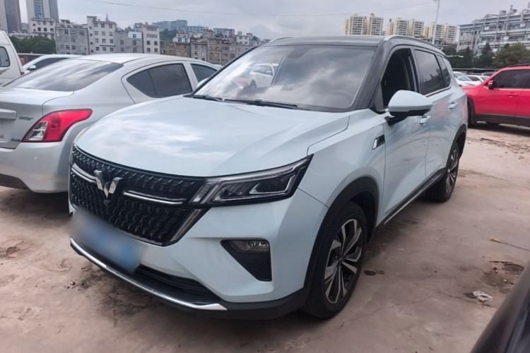 Used Wuling Asta 2022 2.0L DHT Electric-Speed Version Guazi used car, China used car export, Used car for sale, Used Wuling cars, Cheapest cars for sale