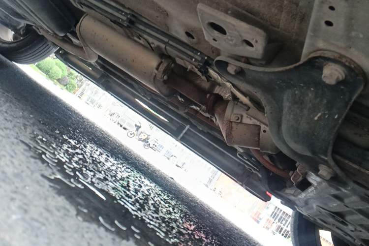 Used Wuling Asta 2022 2.0L DHT Electric-Speed Version Chassis Front Right