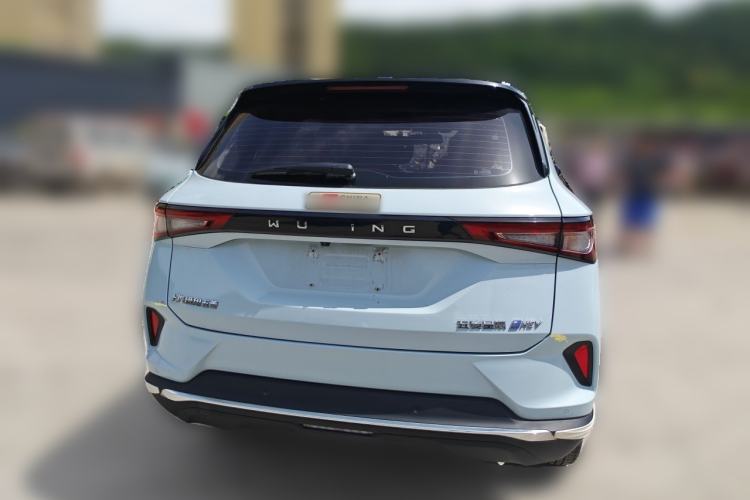 Used Wuling Asta 2022 2.0L DHT Electric-Speed Version Rear