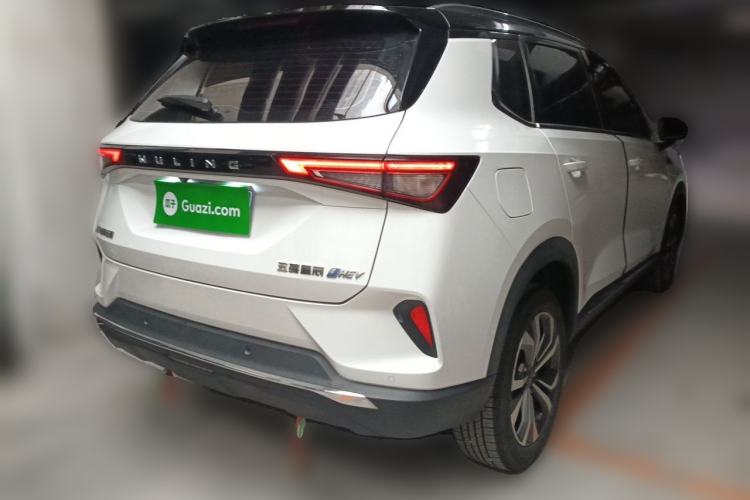 Used Wuling Asta 2022 2.0L DHT Electric-Speed Version Rear Right 45 Deg