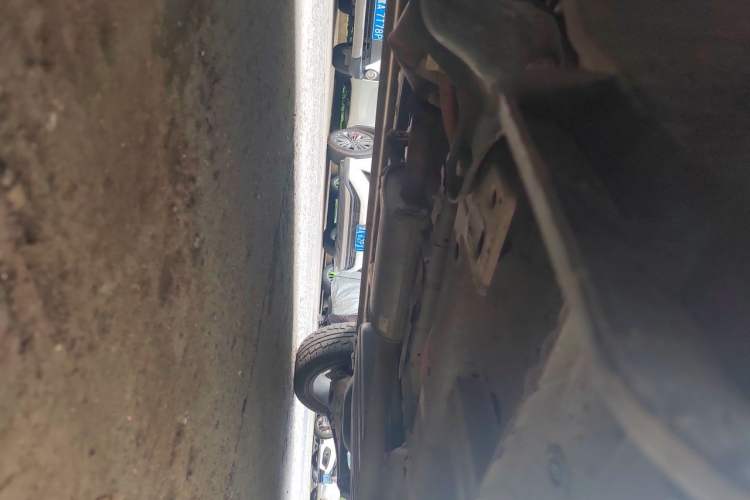 Used Wuling Asta 2022 2.0L DHT Electric-Speed Version Chassis Front Left