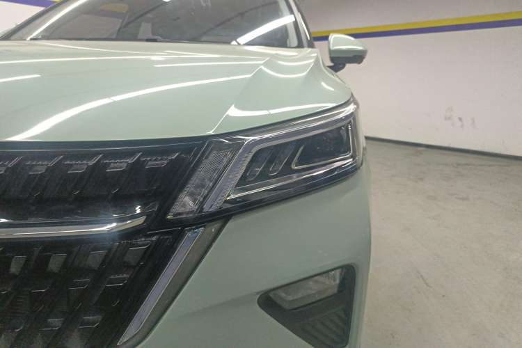 Used Wuling Asta 2022 2.0L DHT Electric-Speed Version Left Front Headlight