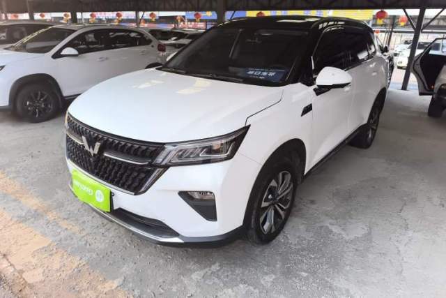 Used Wuling Asta 2022 2.0L DHT Electric-Speed Version