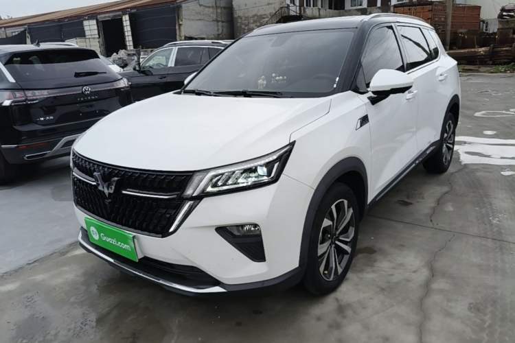 Used Wuling Asta 2022 2.0L DHT Electric-Speed Version Guazi used car, China used car export, Used car for sale, Used  cars, Cheapest cars for sale