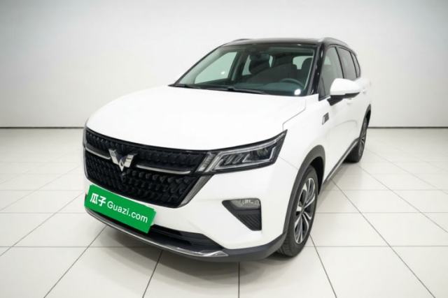 Used Wuling Asta 2022 2.0L DHT Electric-Speed Version