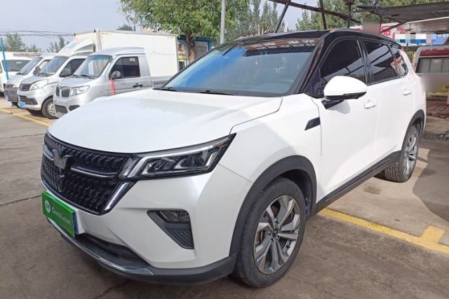 Wuling Asta 2022 2.0L DHT Electric-Speed Version usado