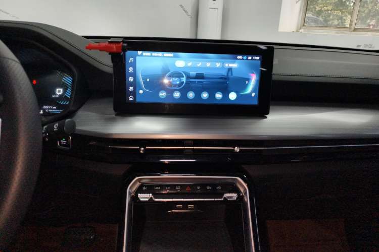 Used Wuling Asta 2022 2.0L DHT Electric-Speed Version Audio And AC Panel