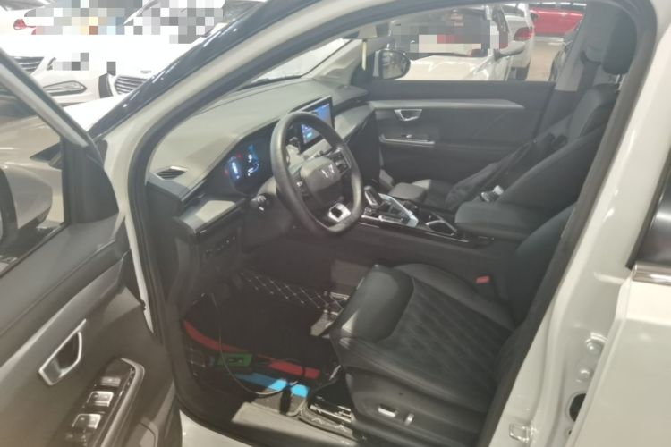 Used Wuling Asta 2022 2.0L DHT Electric-Speed Version Driver Seat