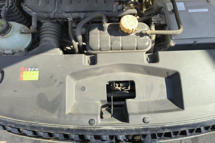 Used Wuling Asta 2022 2.0L DHT Electric-Speed Version Engine Bay