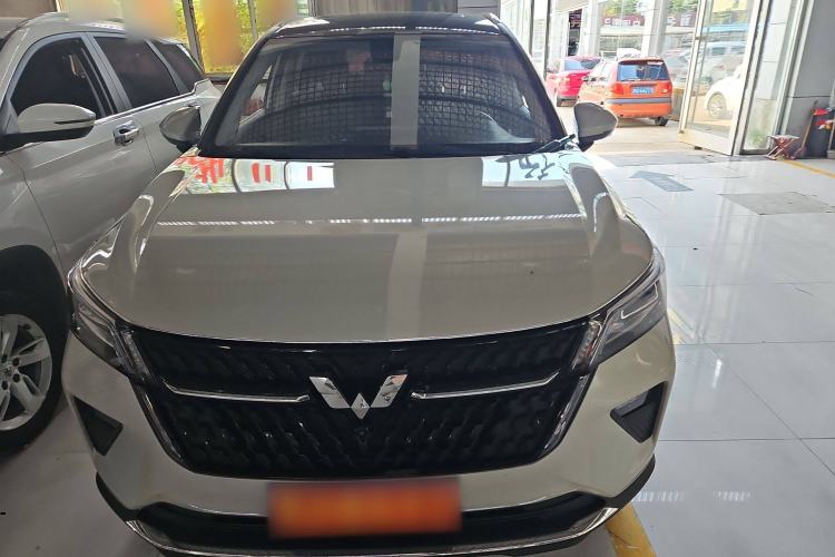 Used Wuling Asta 2022 2.0L DHT Electric-Speed Version Exterior 1
