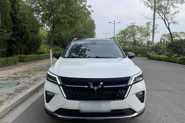 Used Wuling Asta 2022 2.0L DHT Electric-Speed Version Exterior 1