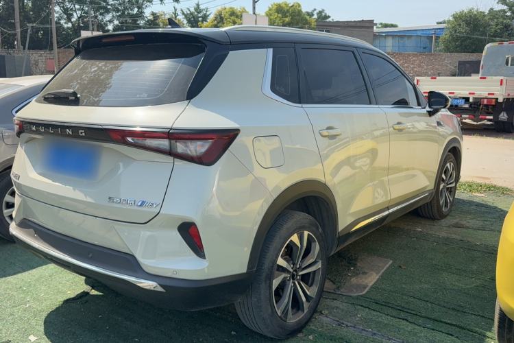 Used Wuling Asta 2022 2.0L DHT Electric-Speed Version Exterior 4