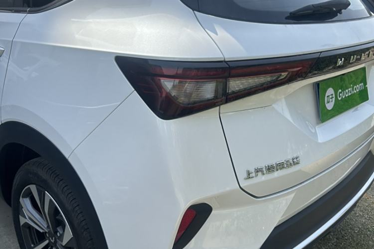 Used Wuling Asta 2022 2.0L DHT Electric Power Version Exterior 6