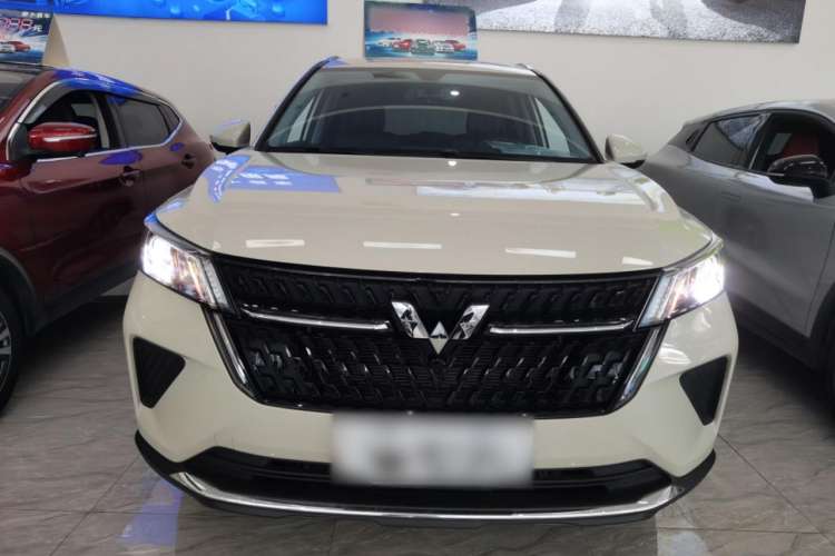 Used Wuling Asta 2022 2.0L DHT Electric Power Version Front