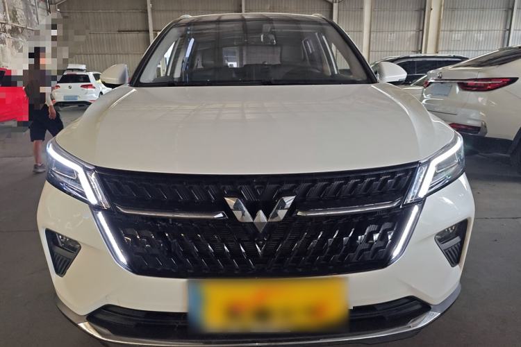 Used Wuling Asta 2022 2.0L DHT Electric-Speed Version Front