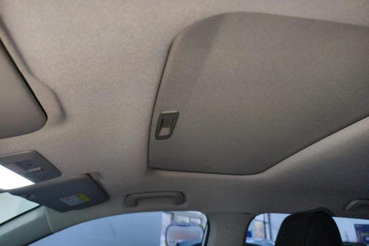 Used Wuling Asta 2022 2.0L DHT Electric-Speed Version Headliner