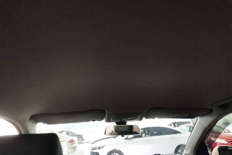 Used Wuling Asta 2022 2.0L DHT Electric Power Version Headliner
