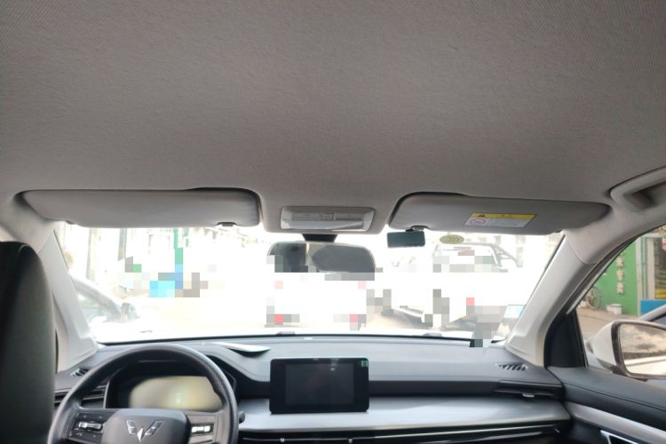 Used Wuling Asta 2022 2.0L DHT Electric Power Version Headliner