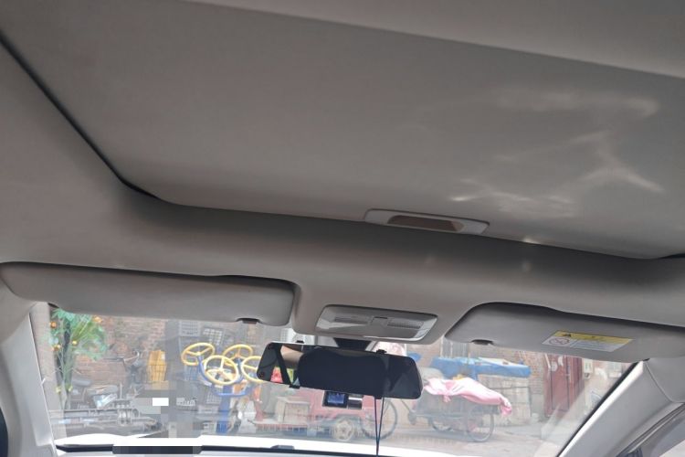Used Wuling Asta 2022 2.0L DHT Electric-Speed Version Headliner