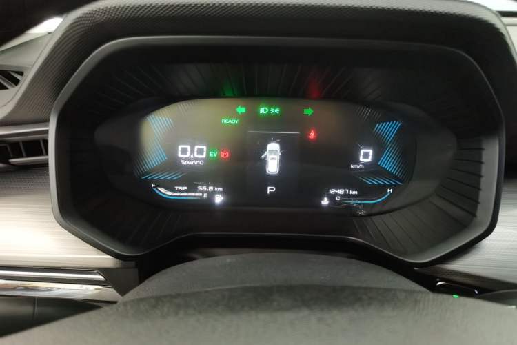 Used Wuling Asta 2022 2.0L DHT Electric Power Version Instrument Cluster