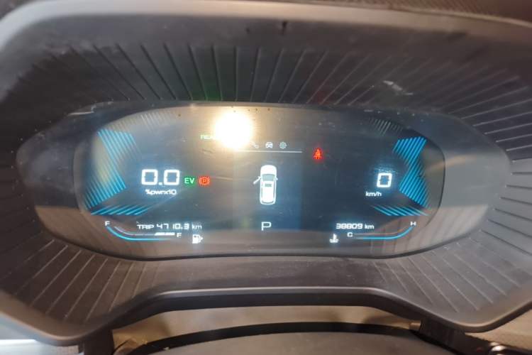 Used Wuling Asta 2022 2.0L DHT Electric-Speed Version Instrument Cluster
