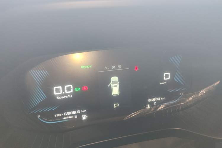 Used Wuling Asta 2022 2.0L DHT Electric-Speed Version Instrument Cluster