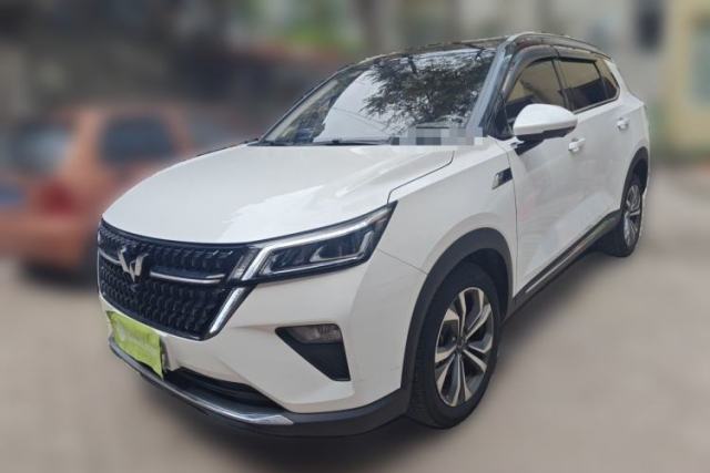 Used Wuling Asta 2022 2.0L DHT Electric-Speed Version