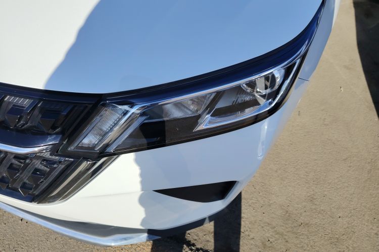 Used Wuling Asta 2022 2.0L DHT Electric Power Version Left Front Headlight