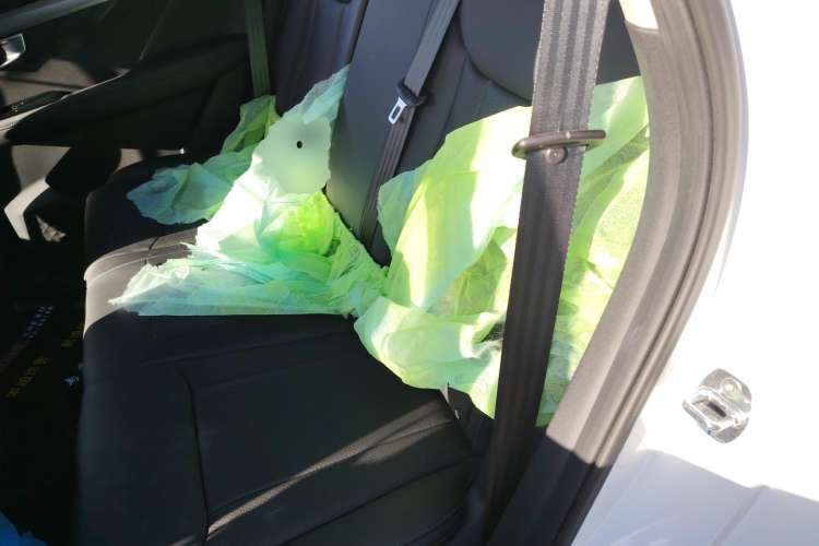 Used Wuling Asta 2022 2.0L DHT Electric Power Version Left Rear Seat