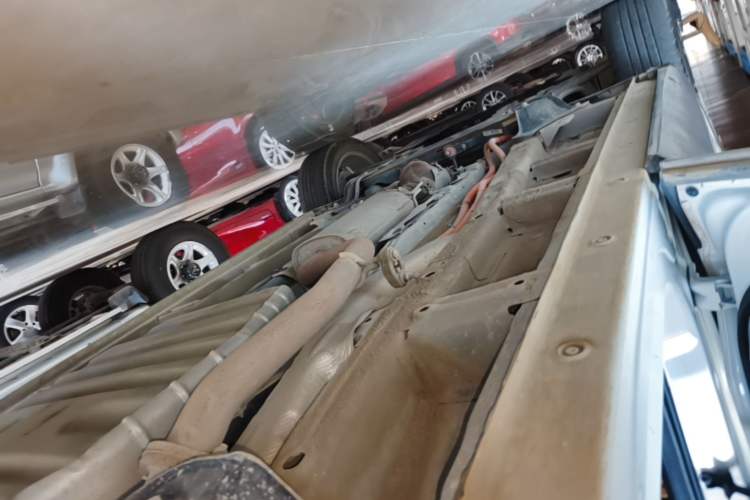 Used Wuling Asta 2022 2.0L DHT Electric-Speed Version Left Side Sill
