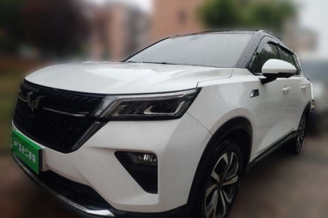 Used Wuling Asta 2022 2.0L DHT Electric-Speed Version