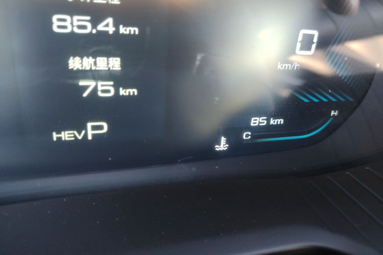 Used Wuling Asta 2022 2.0L DHT Electric Power Version Odometer Close Up