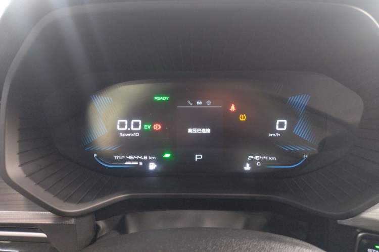 Used Wuling Asta 2022 2.0L DHT Electric-Speed Version Odometer Close Up