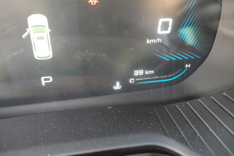 Used Wuling Asta 2022 2.0L DHT Electric Power Version Odometer Close Up