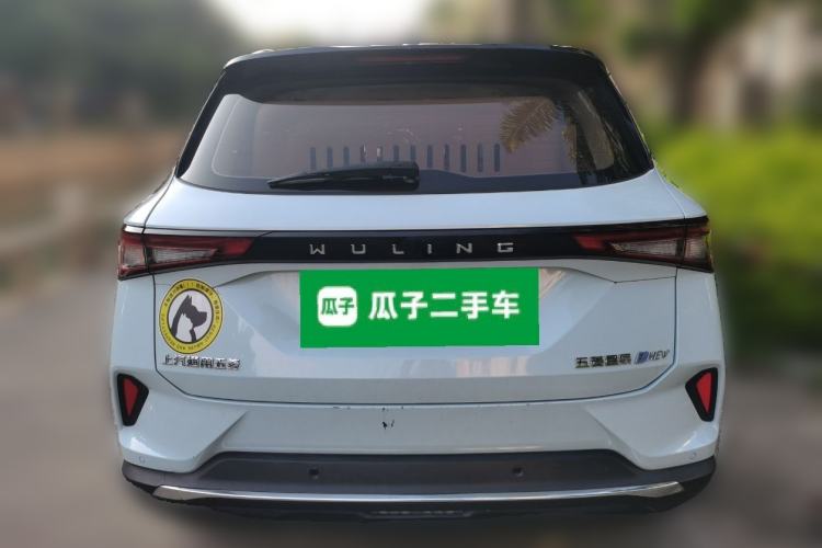 Used Wuling Asta 2022 2.0L DHT Electric-Speed Version Rear