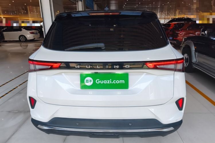 Used Wuling Asta 2022 2.0L DHT Electric-Speed Version Rear