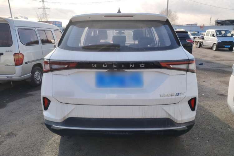 Used Wuling Asta 2022 2.0L DHT Electric Power Version Rear