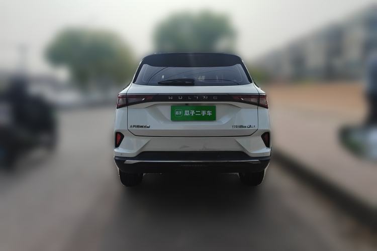 Used Wuling Asta 2022 2.0L DHT Electric-Speed Version Rear