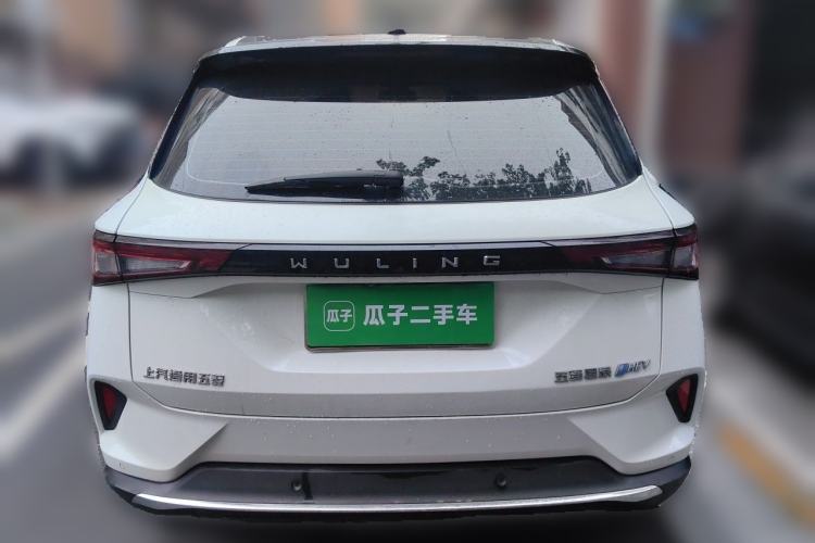 Used Wuling Asta 2022 2.0L DHT Electric-Speed Version Rear