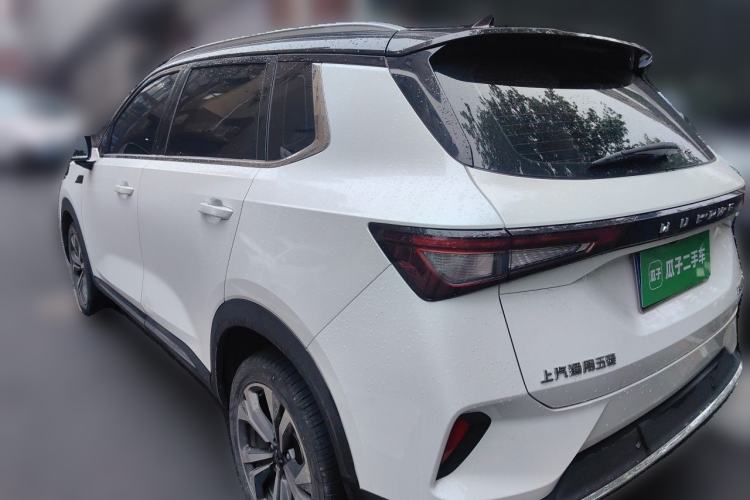 Used Wuling Asta 2022 2.0L DHT Electric-Speed Version Rear Left 45 Deg
