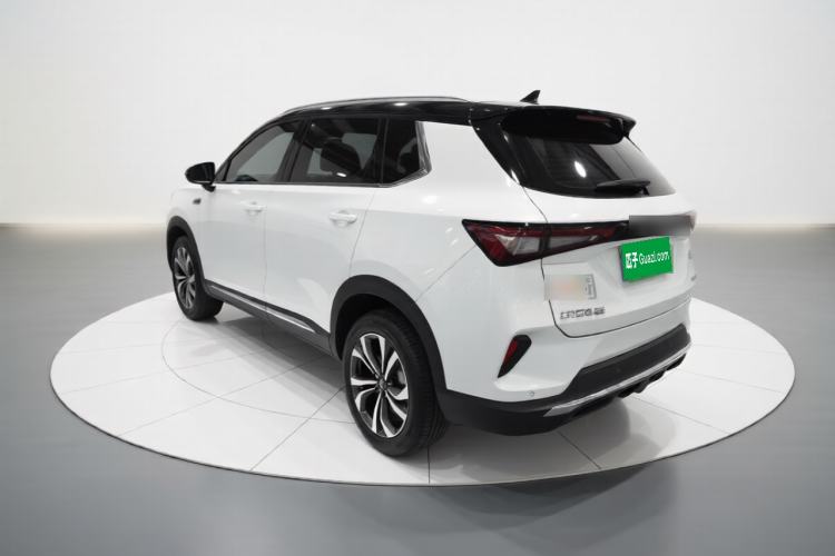 Used Wuling Asta 2022 2.0L DHT Electric-Speed Version Rear Left 45 Deg