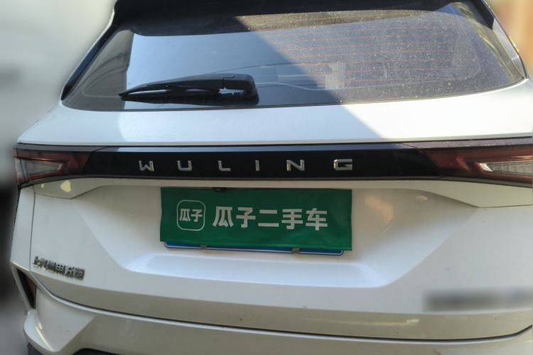 Used Wuling Asta 2022 2.0L DHT Electric-Speed Version Rear