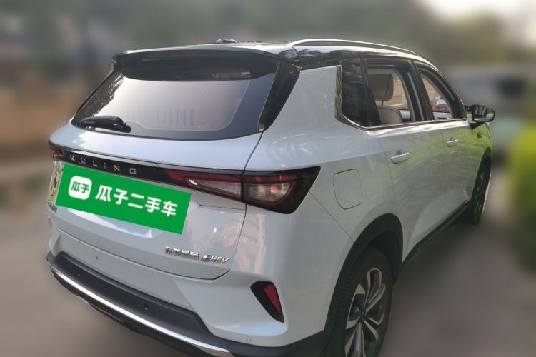 Used Wuling Asta 2022 2.0L DHT Electric-Speed Version Rear Right 45 Deg