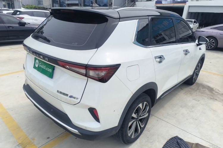 Used Wuling Asta 2022 2.0L DHT Electric-Speed Version Rear Right 45 Deg