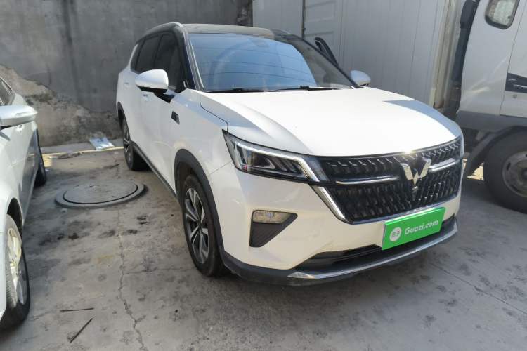 Used Wuling Asta 2022 2.0L DHT Electric-Speed Version Right Front Headlight