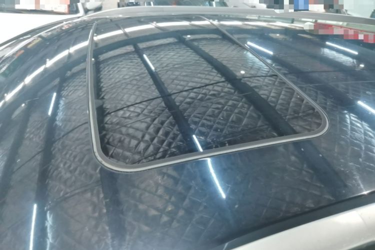 Used Wuling Asta 2022 2.0L DHT Electric-Speed Version Roof
