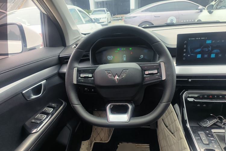 Used Wuling Asta 2022 2.0L DHT Electric-Speed Version Steering Wheel